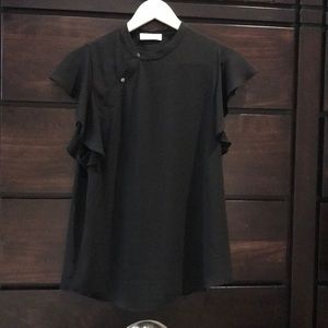 Aritzia Babaton cap sleeve blouse
